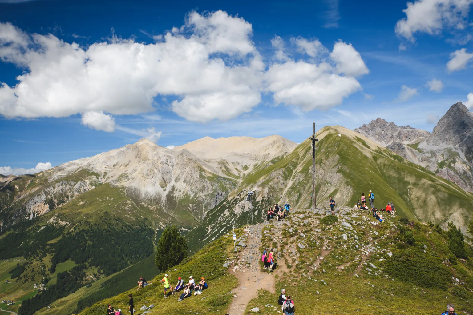 Crap de la Parè (2390 m)